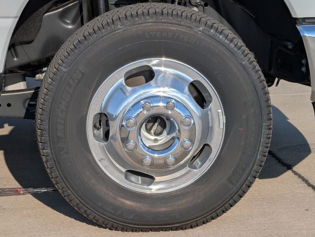 New 2026 Ford F350 Lariat w/ Chrome Package AWD/4WD image 8