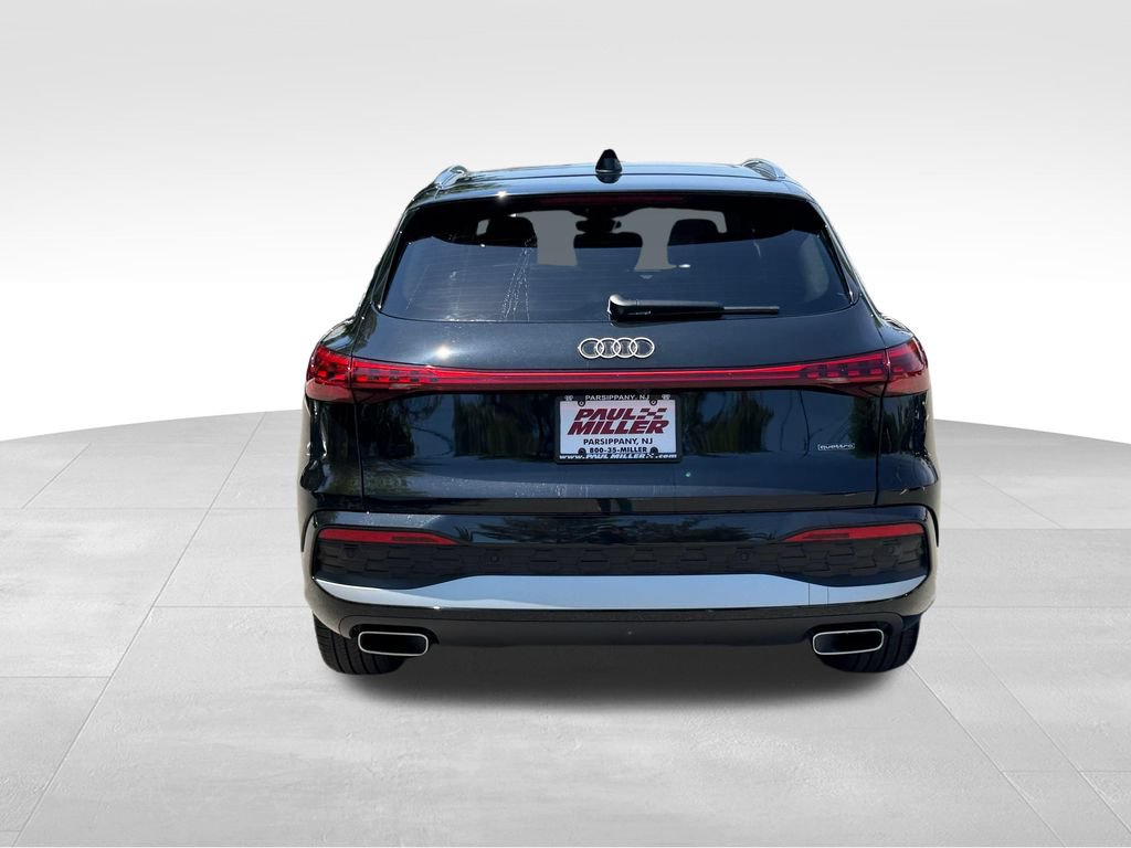 Used 2025 Audi Q5 Premium w/ Convenience Package AWD/4WD image 7