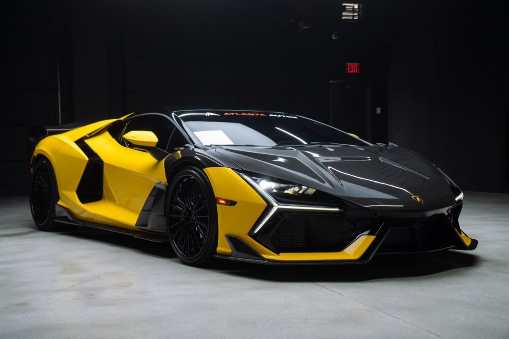 Used 2024 Lamborghini Revuelto AWD/4WD image 6