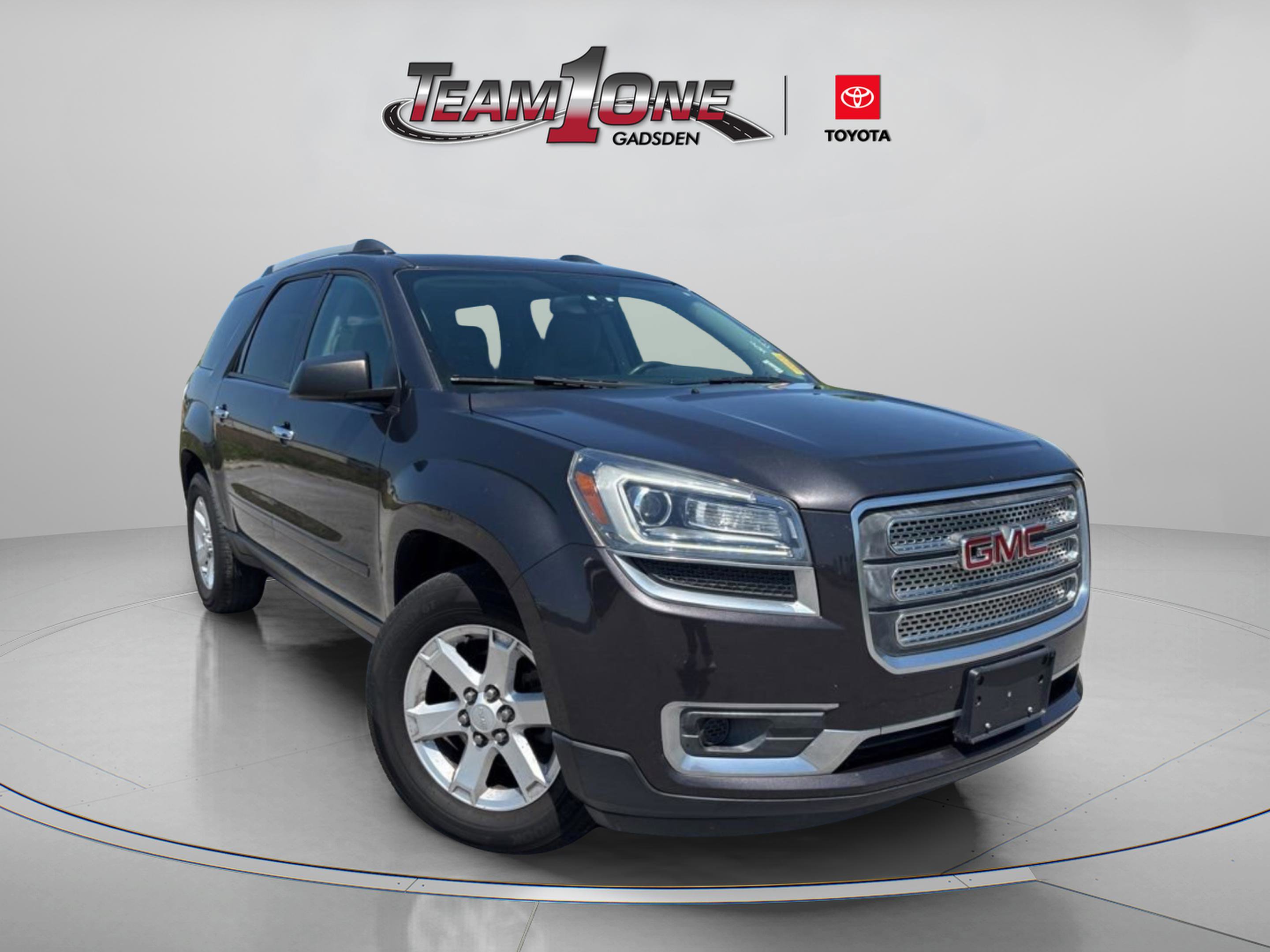 Used 2014 GMC Acadia SLE image 1