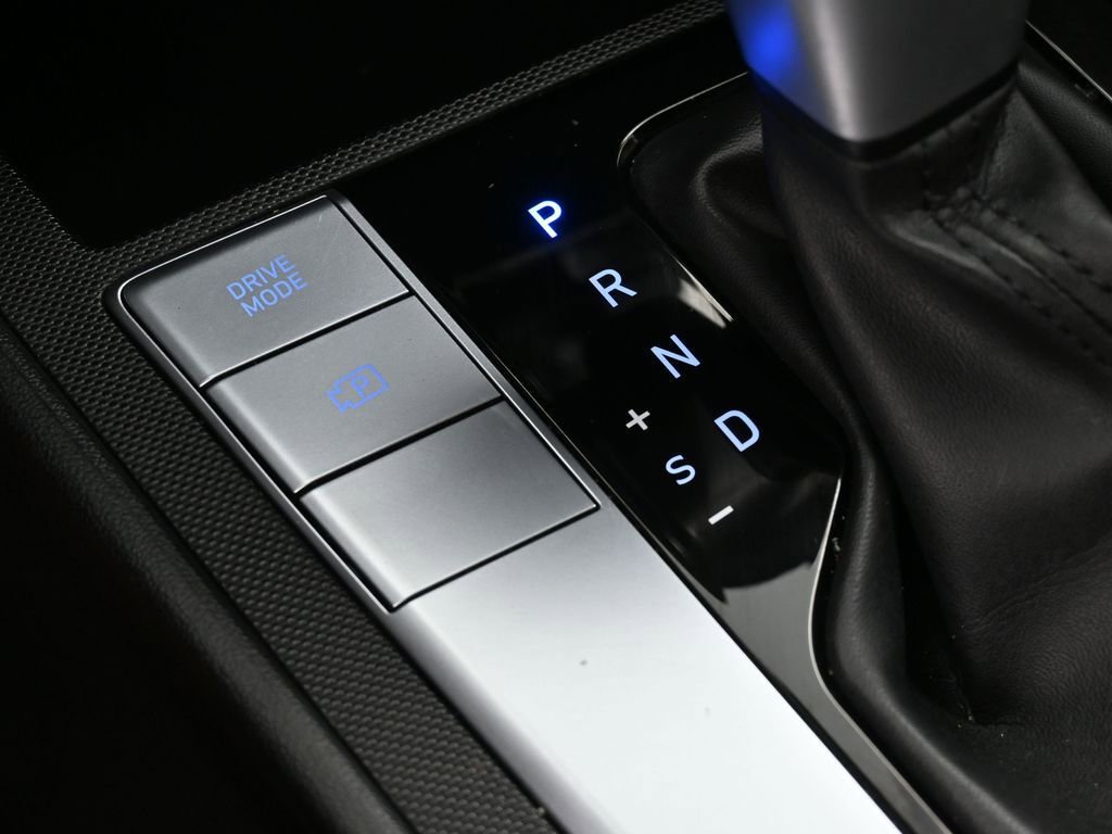 Used 2023 Hyundai Elantra SEL image 26