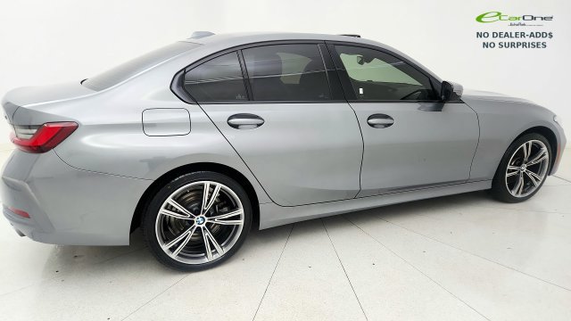 Used 2023 BMW 330i Sedan w/ Driving Assistance Package RWD image 34