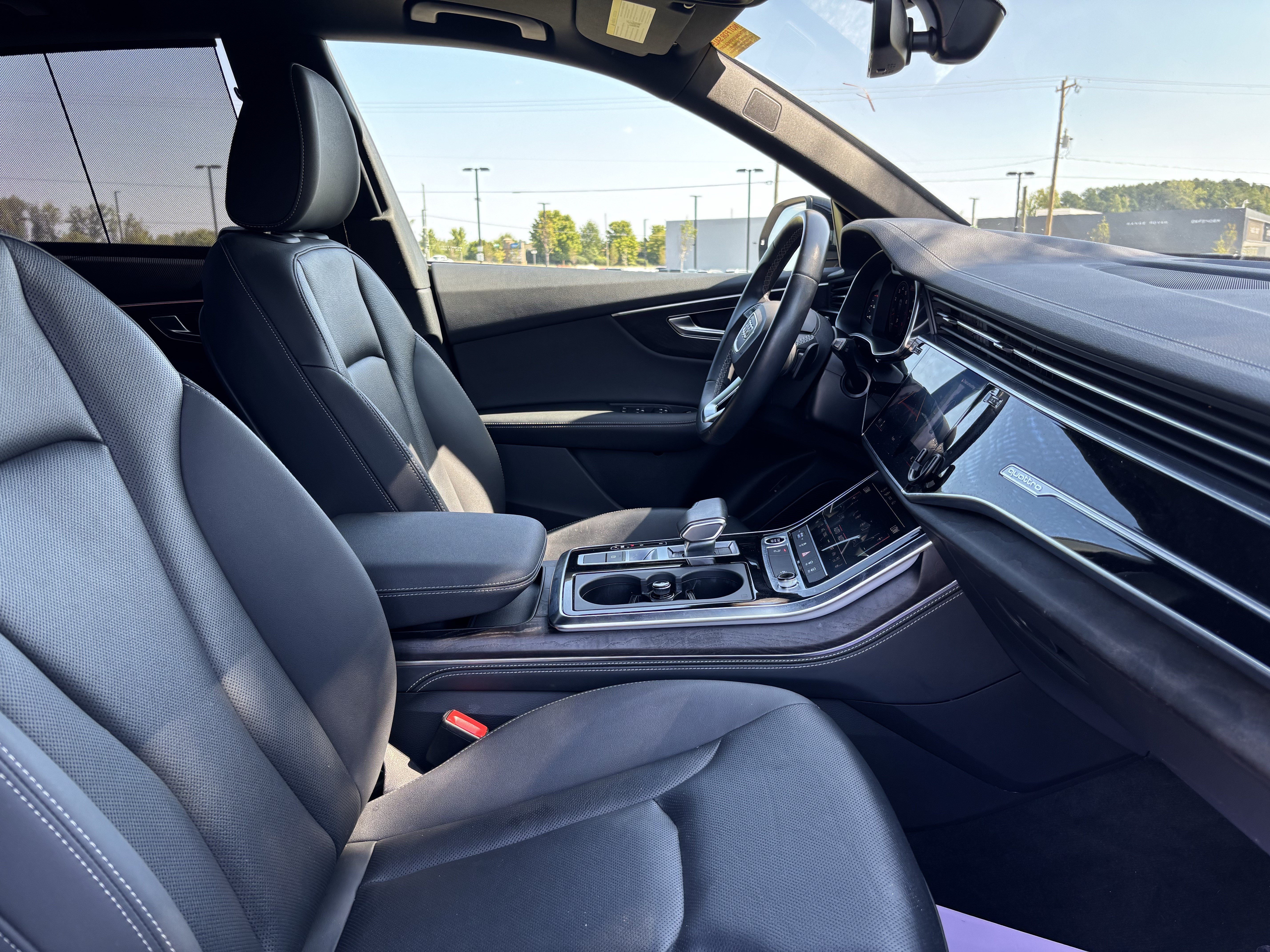 Used 2023 Audi Q8 Premium Plus w/ Premium Plus Package AWD/4WD image 37