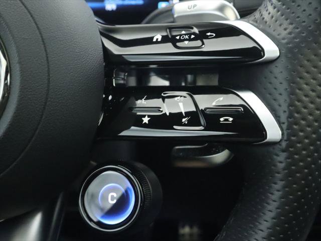 Used 2025 Mercedes-Benz GLA 35 AMG 4MATIC image 12