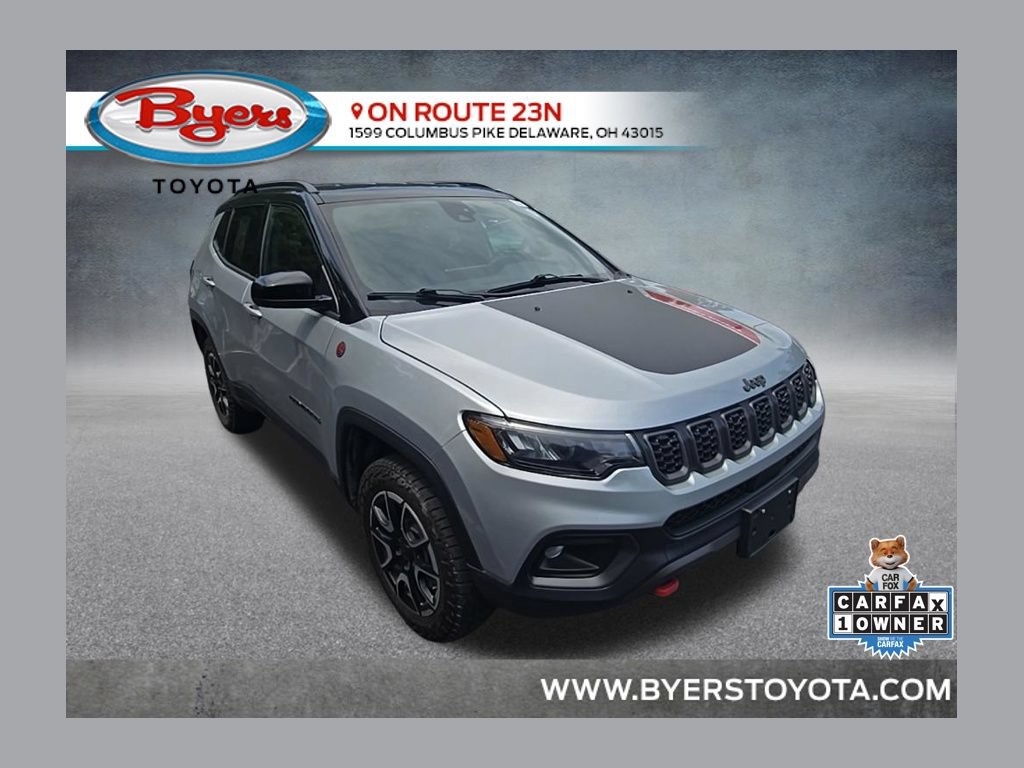 Used 2025 Jeep Compass Trailhawk