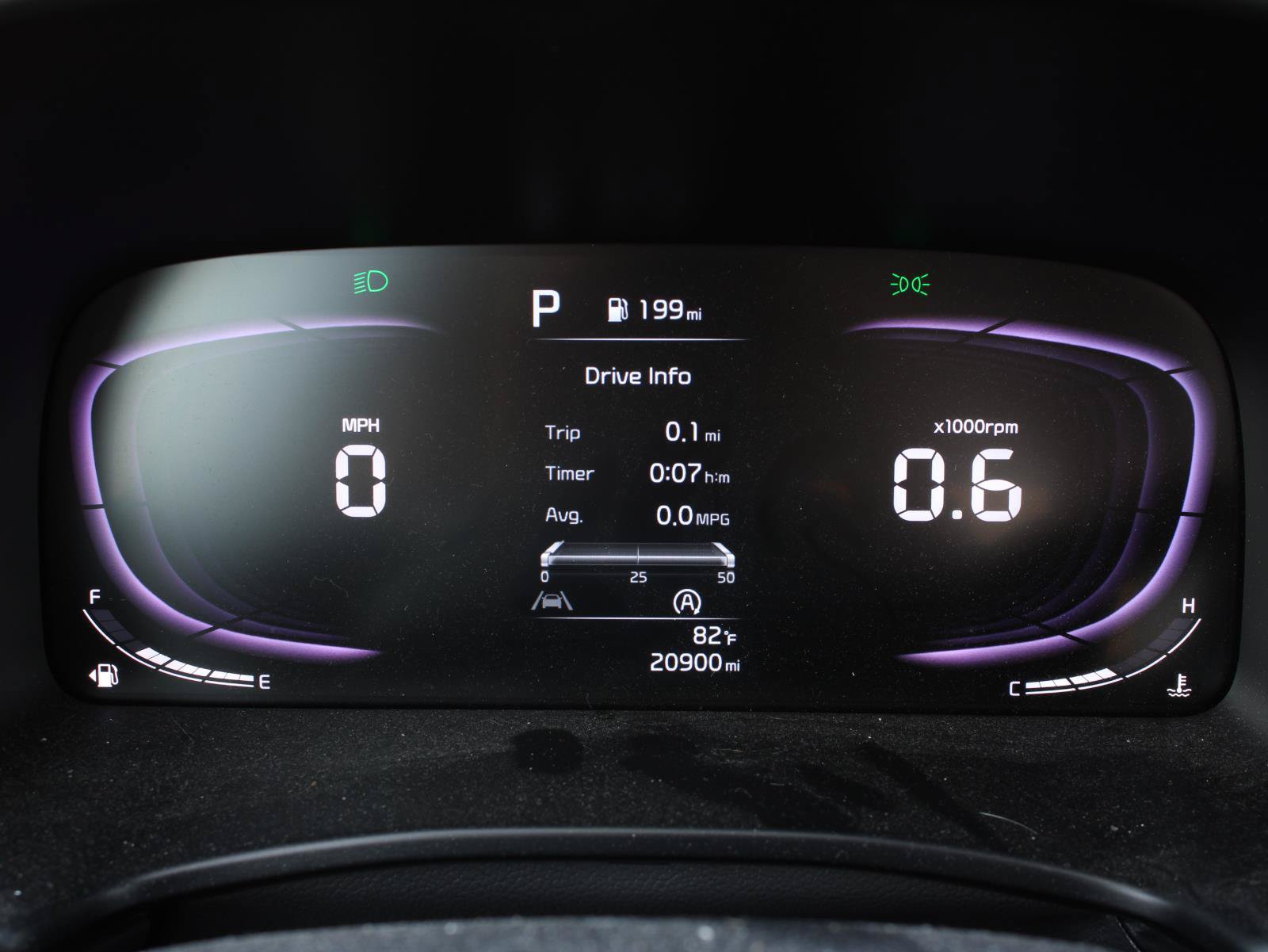 Used 2023 Kia Soul LX w/ LX Technology Package FWD image 10