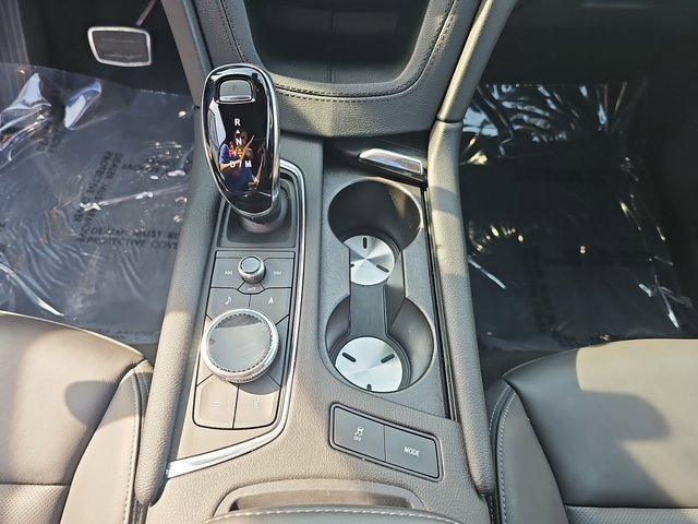 Used 2025 Cadillac XT6 Sport w/ LPO, Floor Liner Package image 26