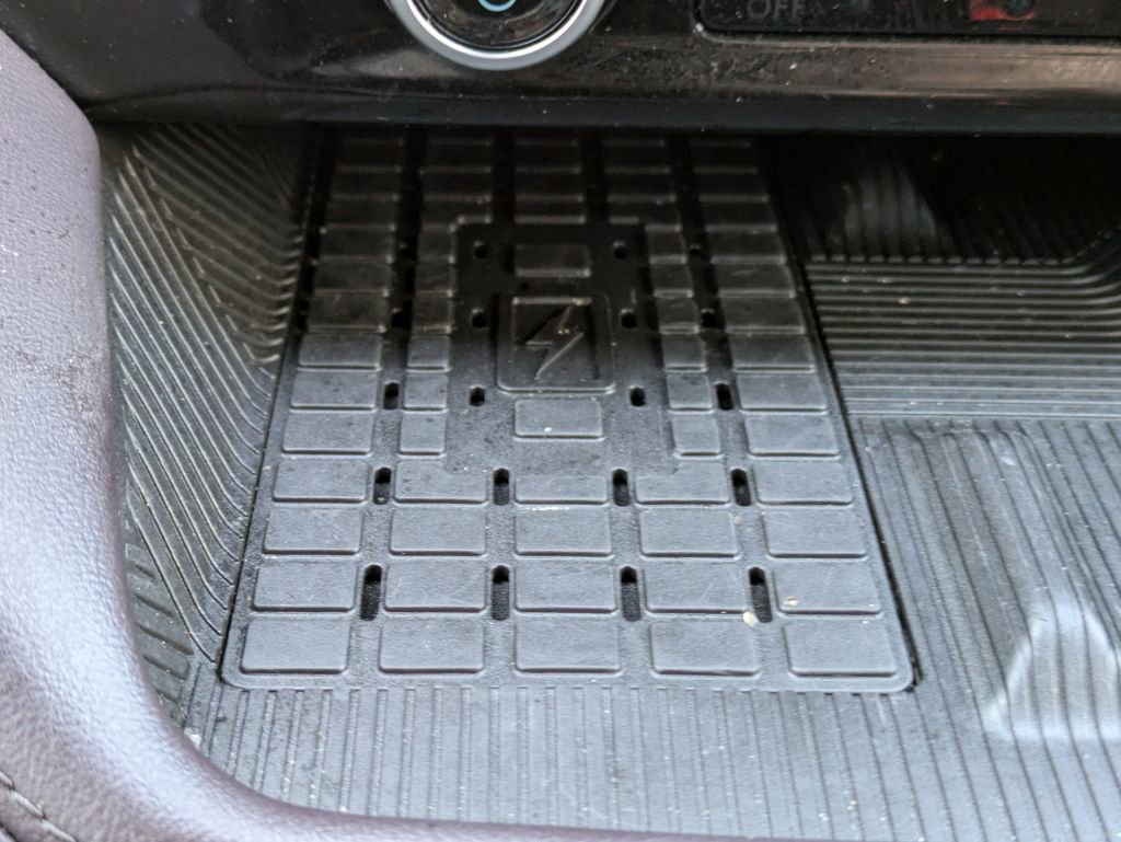 Used 2025 Ford Explorer Platinum image 33