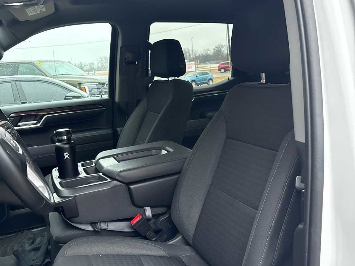 Used 2023 GMC Sierra 1500 SLE image 8