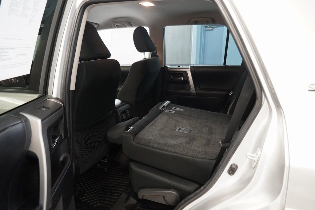 Used 2019 Toyota 4Runner SR5 image 21