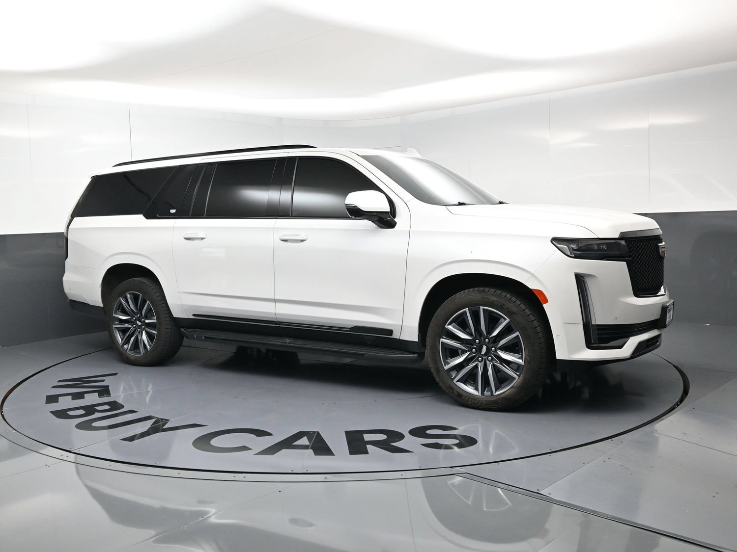 Used 2021 Cadillac Escalade ESV Sport AWD/4WD image 2
