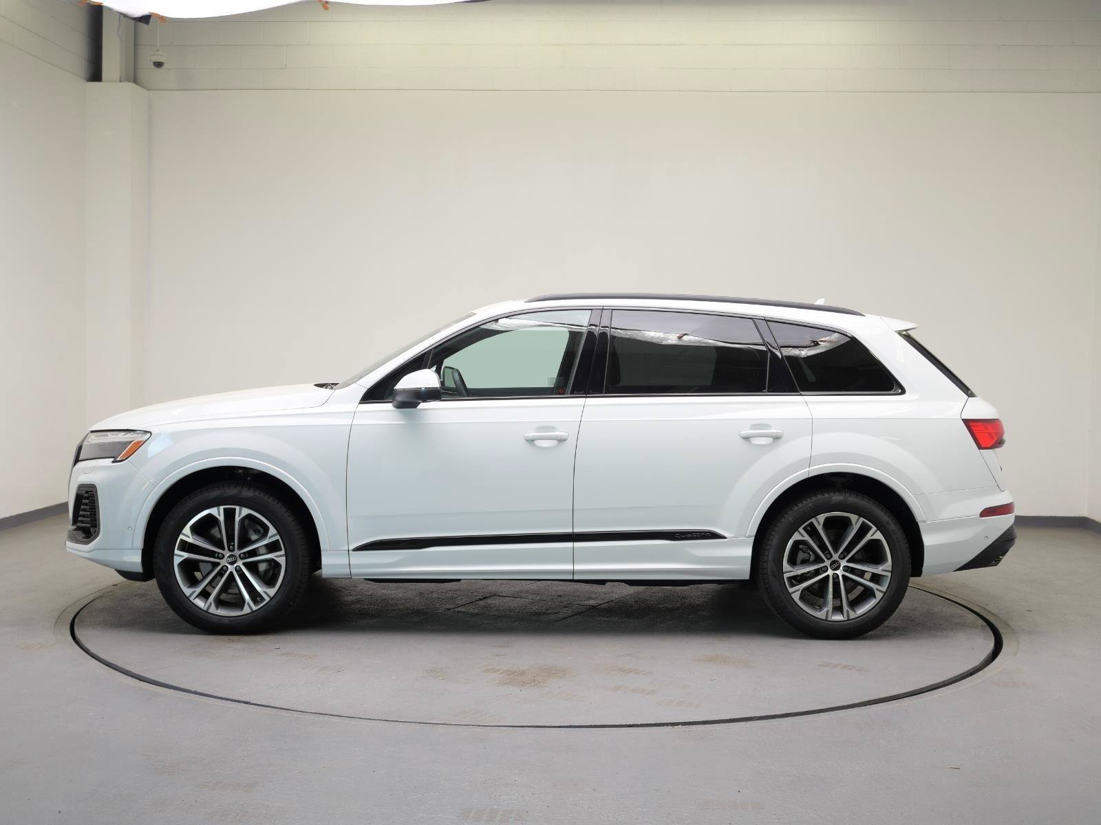 Used 2025 Audi Q7 2.0T Premium Plus AWD/4WD image 18