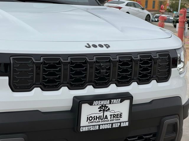 New 2026 Jeep Cherokee Overland image 5