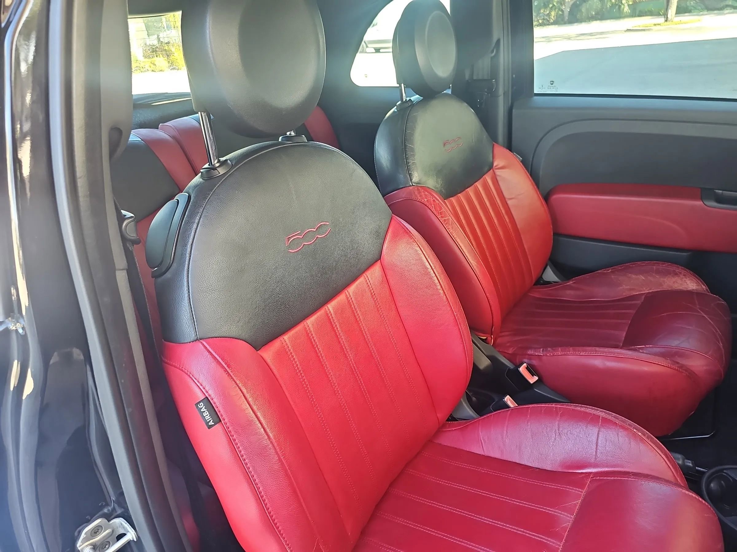 Used 2013 FIAT 500 Sport w/ Beats Audio Pkg image 31