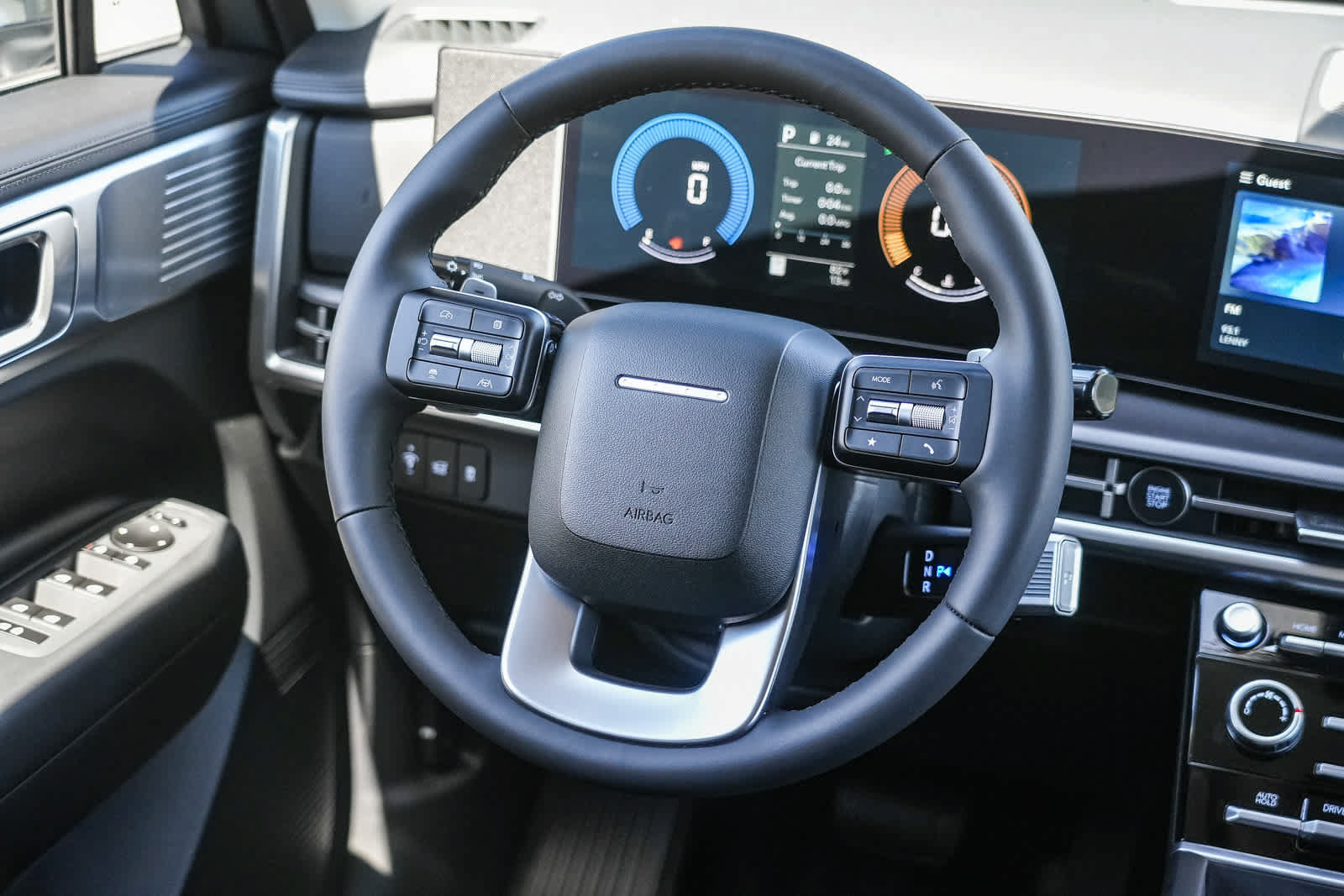New 2026 Hyundai Santa Fe SE FWD image 15