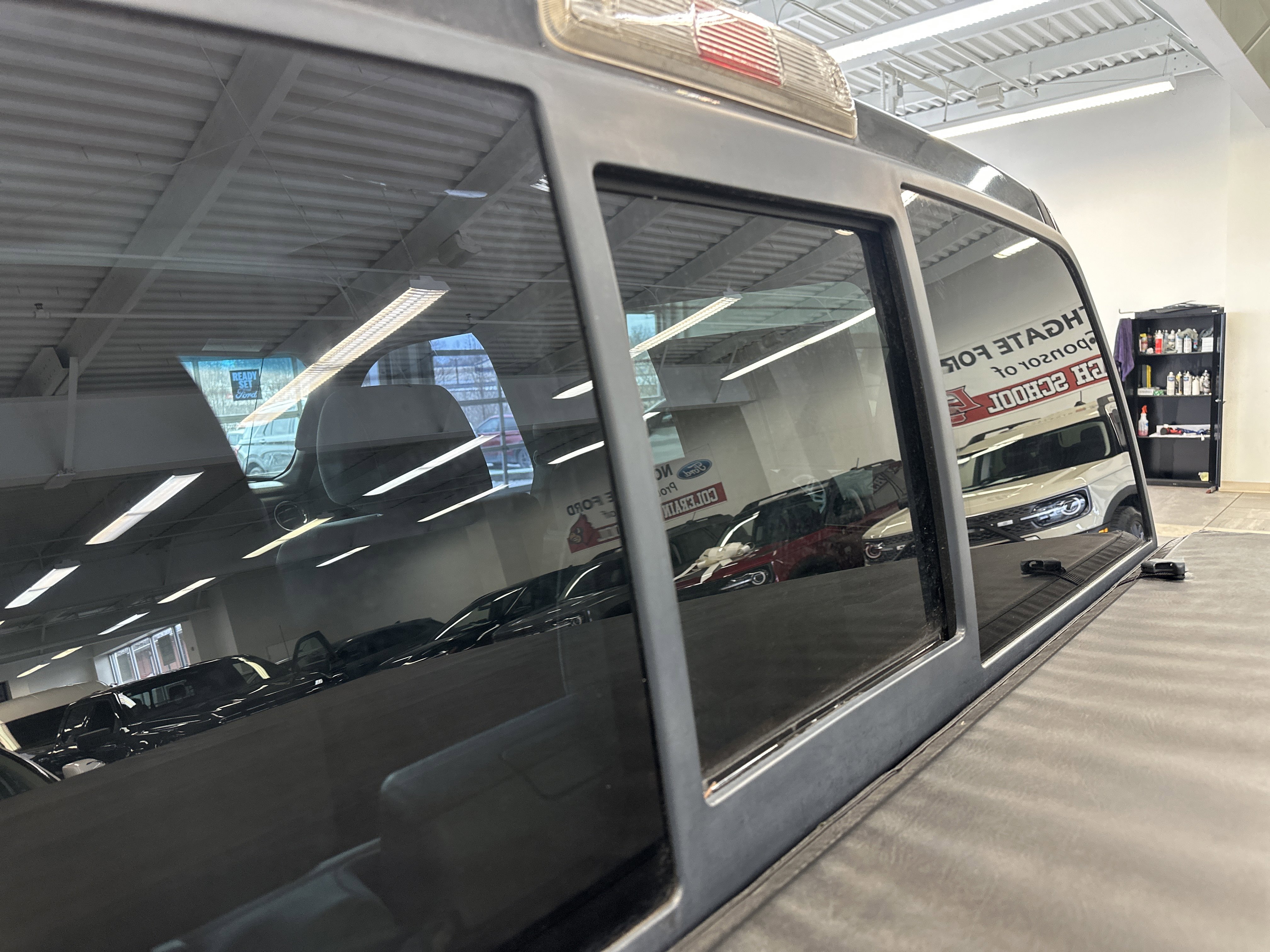 Used 2011 Ford F150 XLT w/ XLT Chrome Pkg image 6