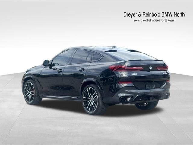 Used 2024 BMW X6 xDrive40i w/ Premium Package AWD/4WD image 4