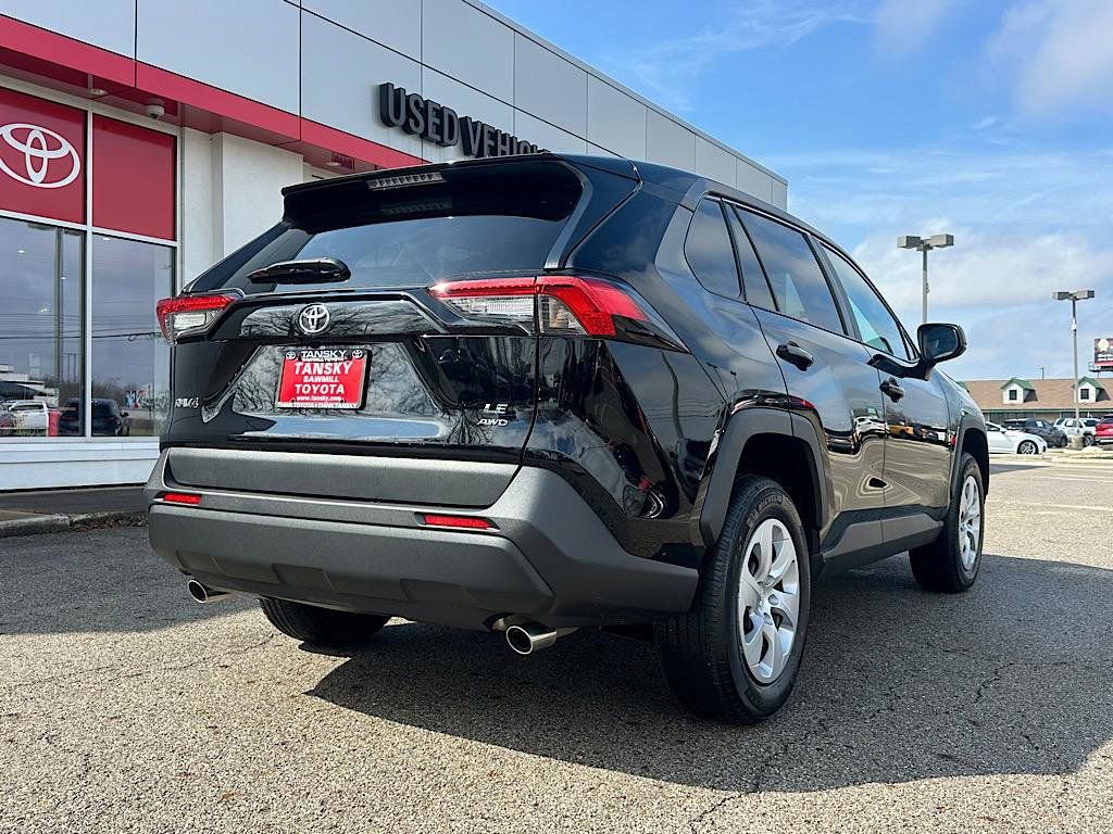 Certified 2025 Toyota RAV4 LE image 5