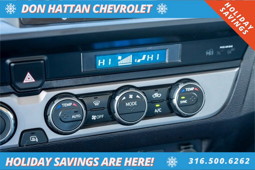 Used 2023 Toyota Tacoma TRD Off-Road image 10