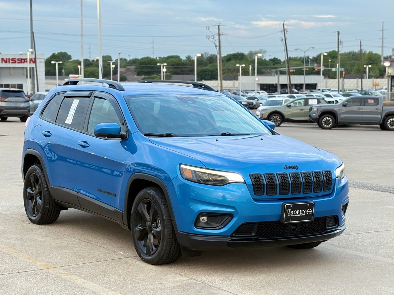 Used 2021 Jeep Cherokee Latitude Plus image 5