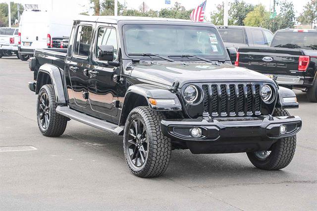 Used 2023 Jeep Gladiator Overland image 5