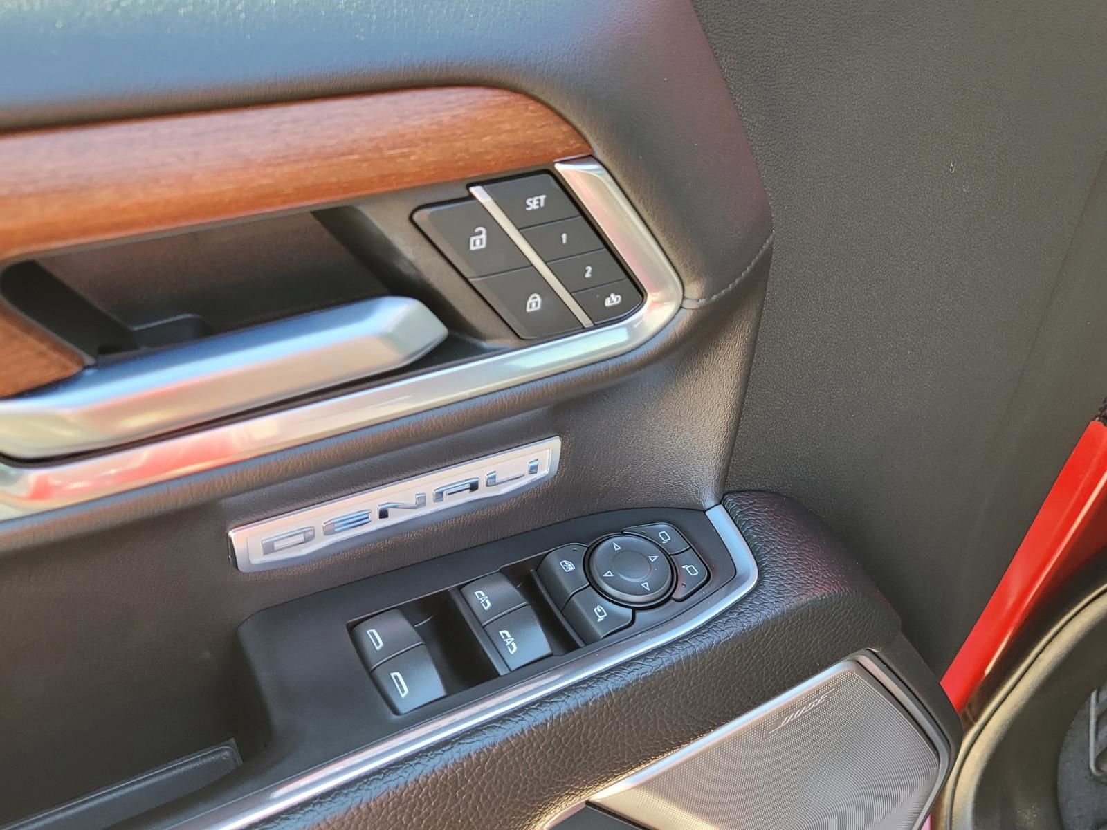 Used 2022 GMC Sierra 1500 Denali image 21