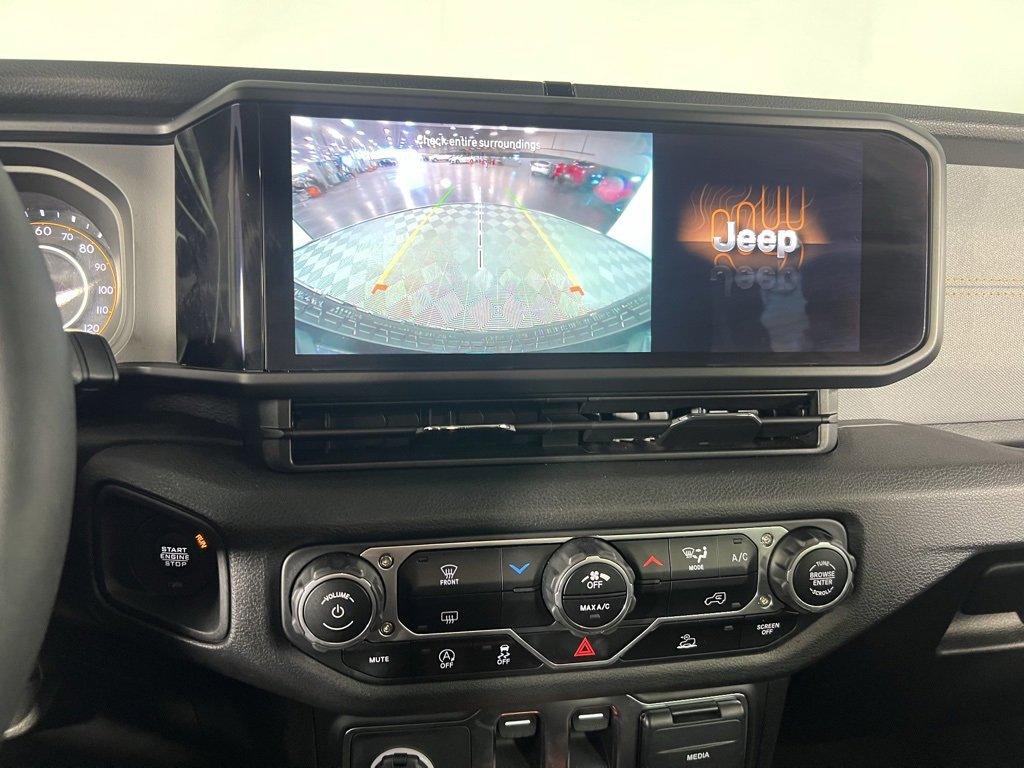 Certified 2024 Jeep Wrangler Willys image 15