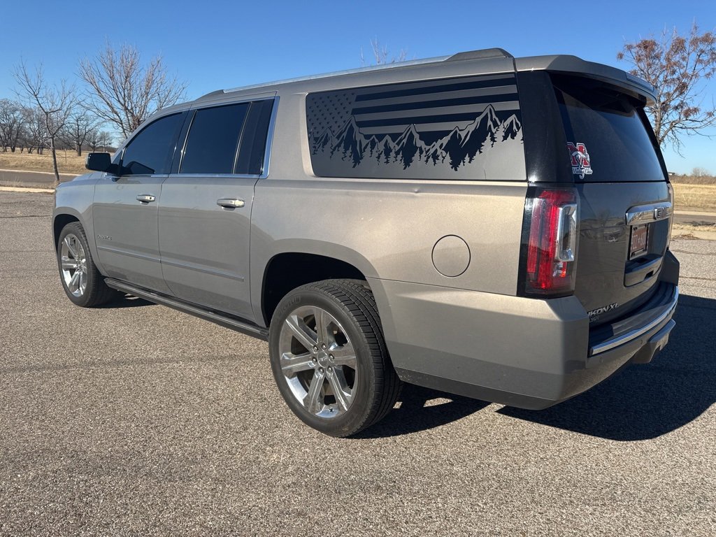 Used 2019 GMC Yukon XL Denali w/ Denali Ultimate Package image 4
