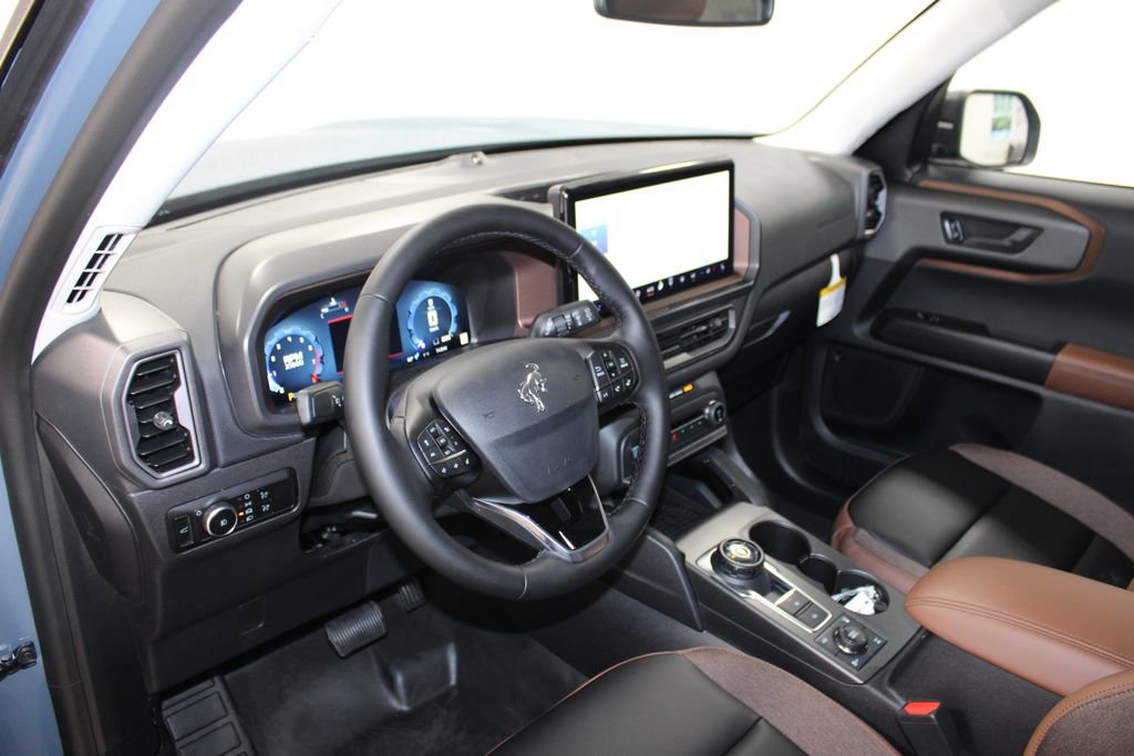 New 2025 Ford Bronco Sport Outer Banks w/ Sasquatch Outer Banks Package image 22