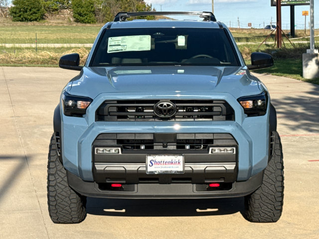 New 2026 Toyota 4Runner SR5 AWD/4WD image 3