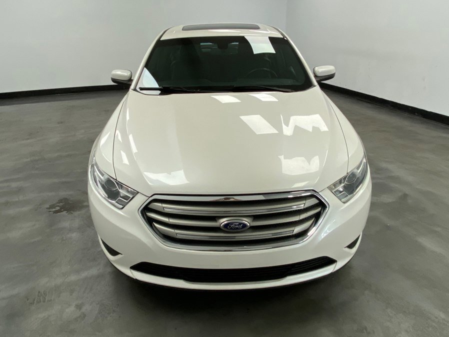 Used 2015 Ford Taurus SEL w/ Equipment Group 201A FWD image 9