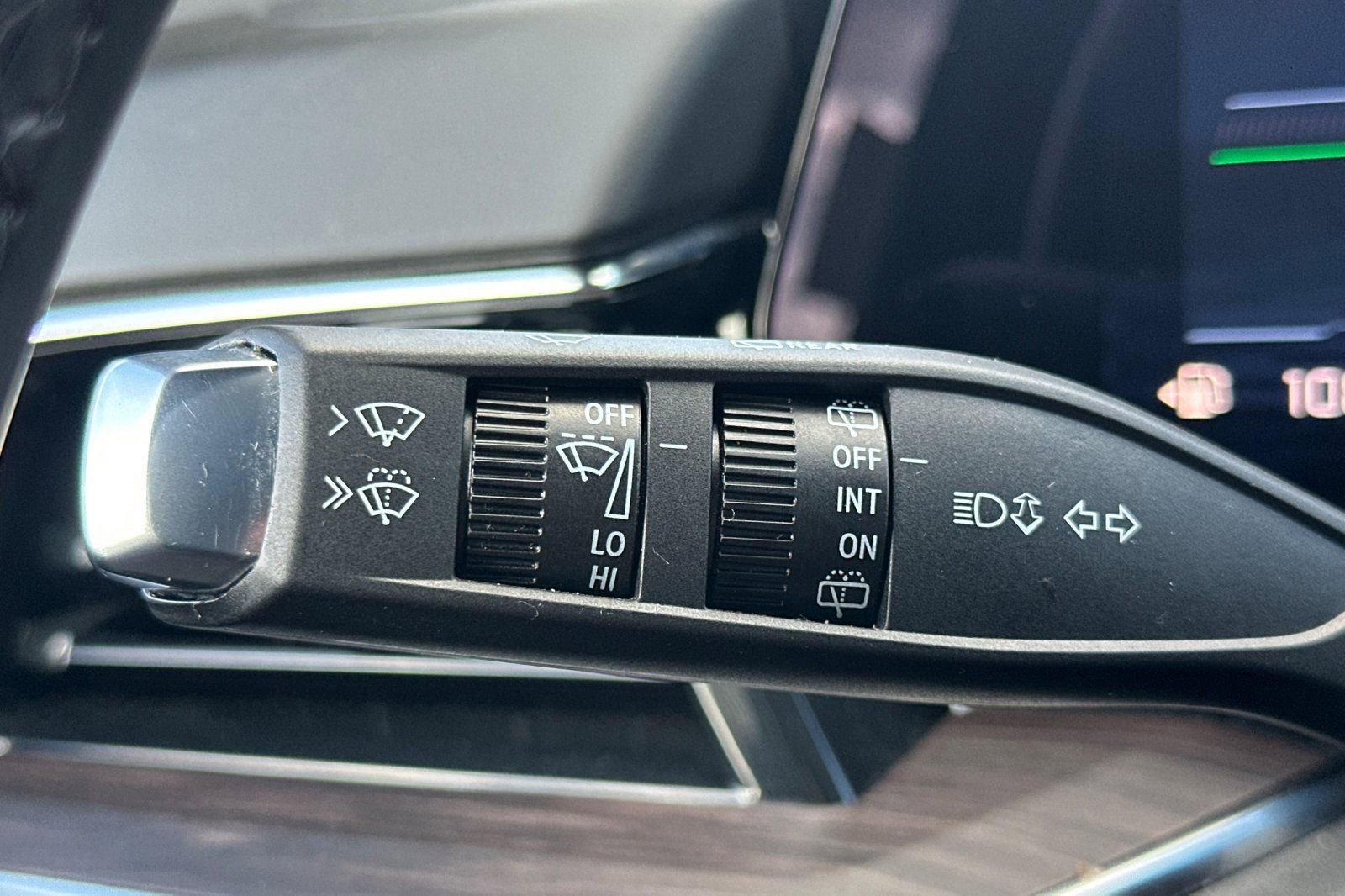 Certified 2025 Chevrolet Tahoe Z71 image 38