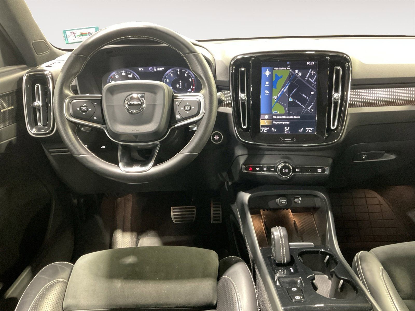 Used 2019 Volvo XC40 T5 R-Design image 17