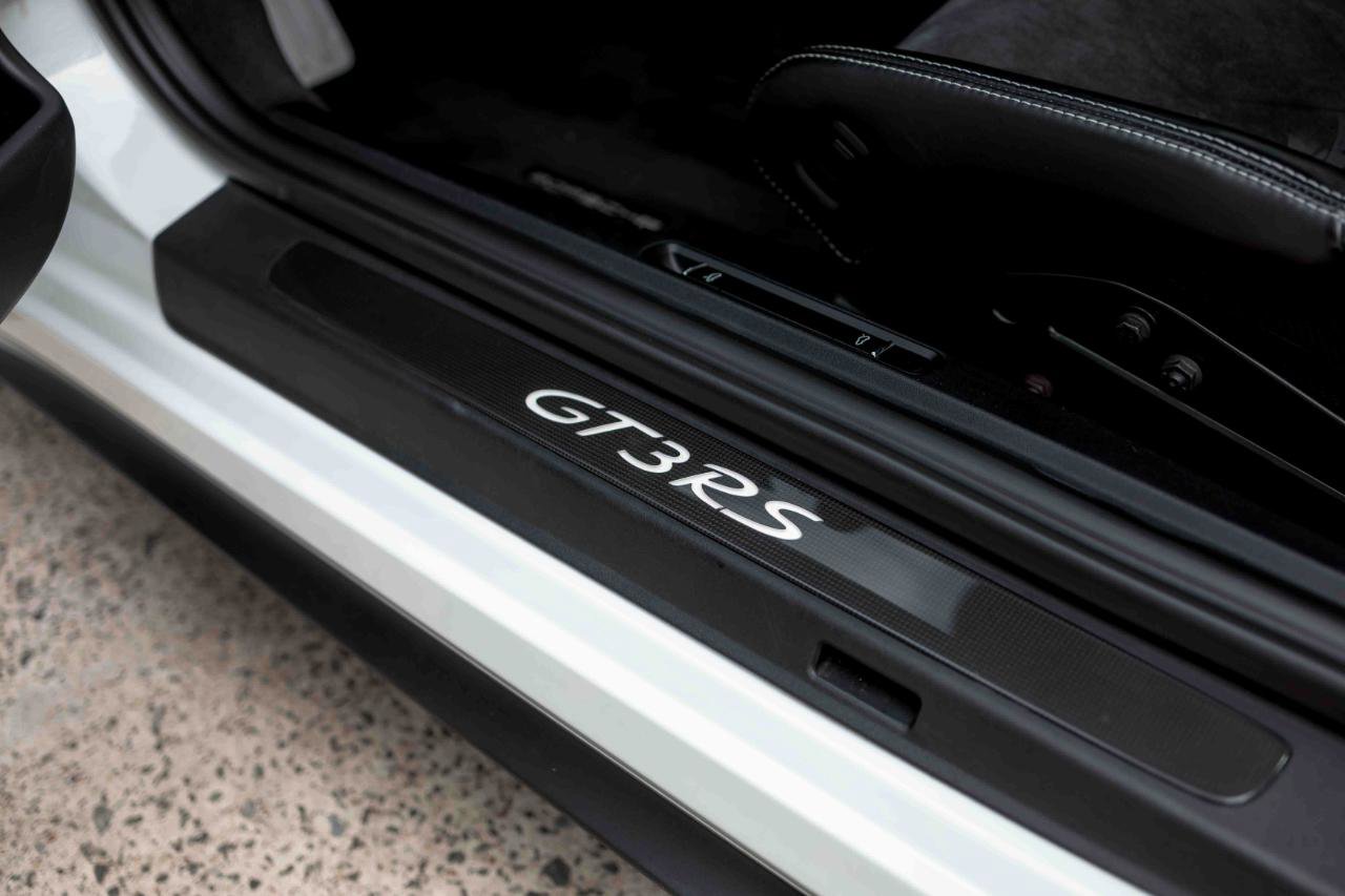 Used 2016 Porsche 911 GT3 RS image 37
