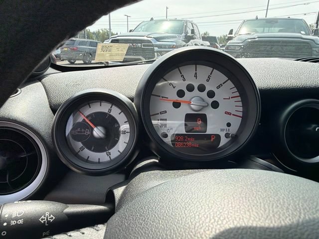 Used 2013 MINI Cooper Roadster FWD image 21