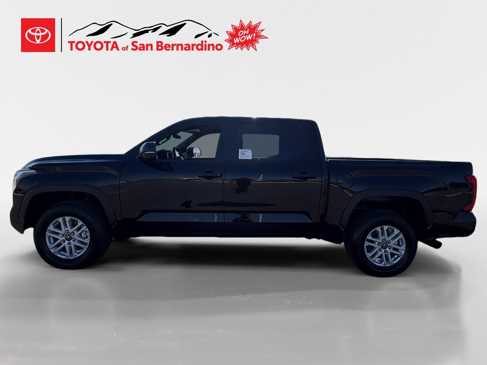 New 2026 Toyota Tundra SR5 AWD/4WD image 2