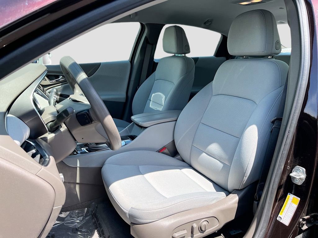 Used 2020 Chevrolet Malibu LT FWD image 15
