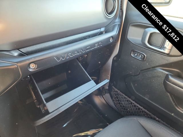 Used 2018 Jeep Wrangler Unlimited Sport S image 43