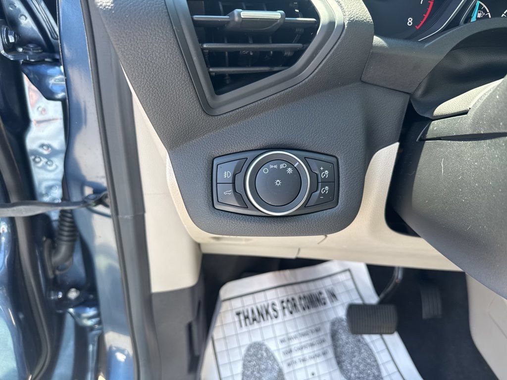 Used 2018 Ford Escape SE w/ SE Sync 3 Package FWD image 33