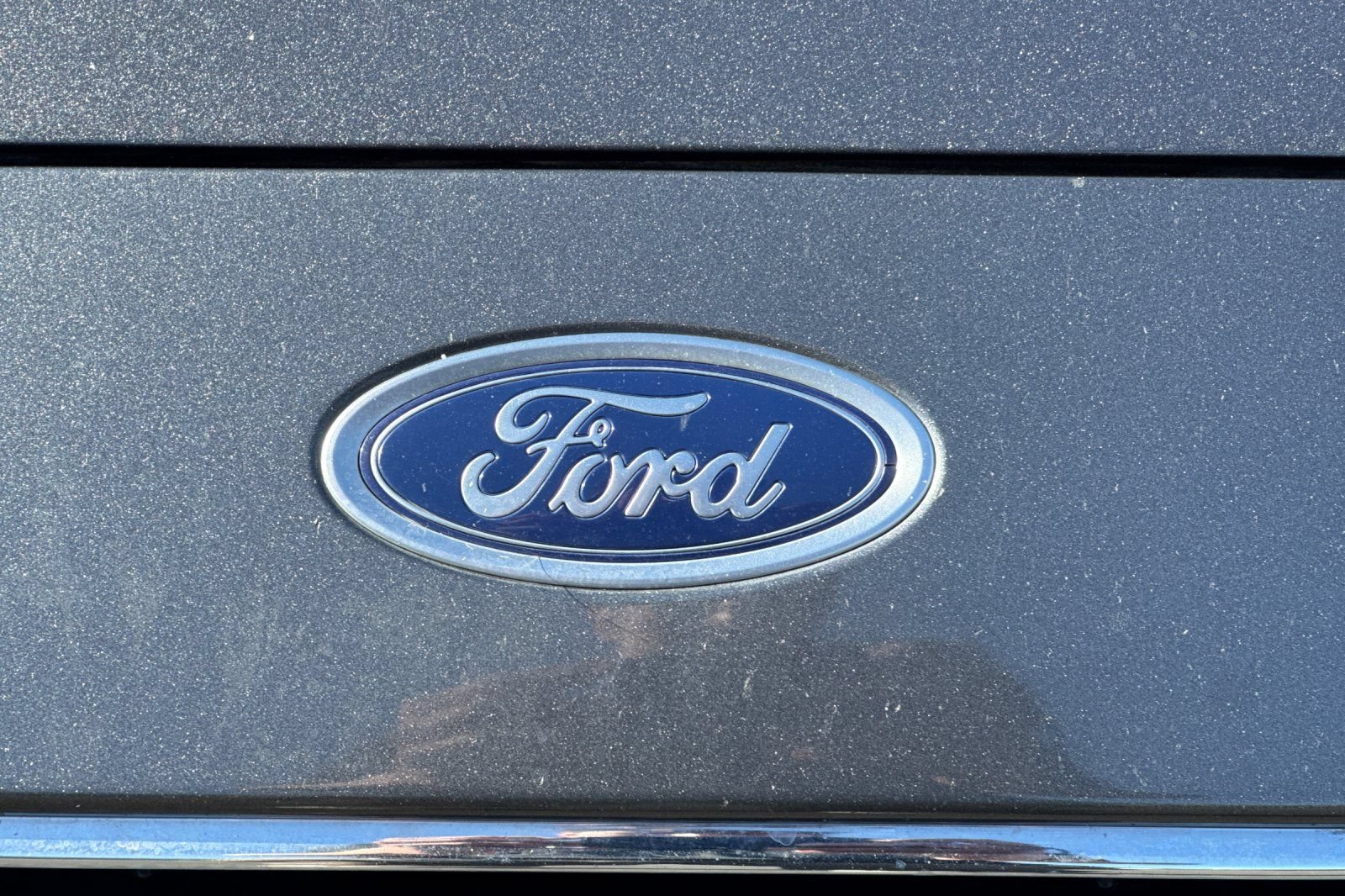 Used 2020 Ford Fusion SE FWD image 46