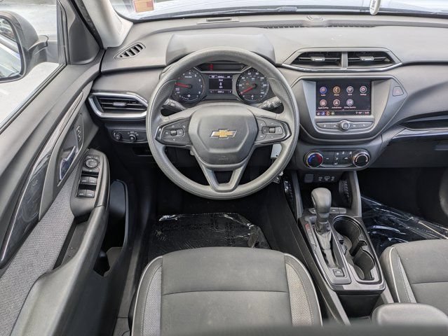 Used 2021 Chevrolet TrailBlazer LS FWD image 15