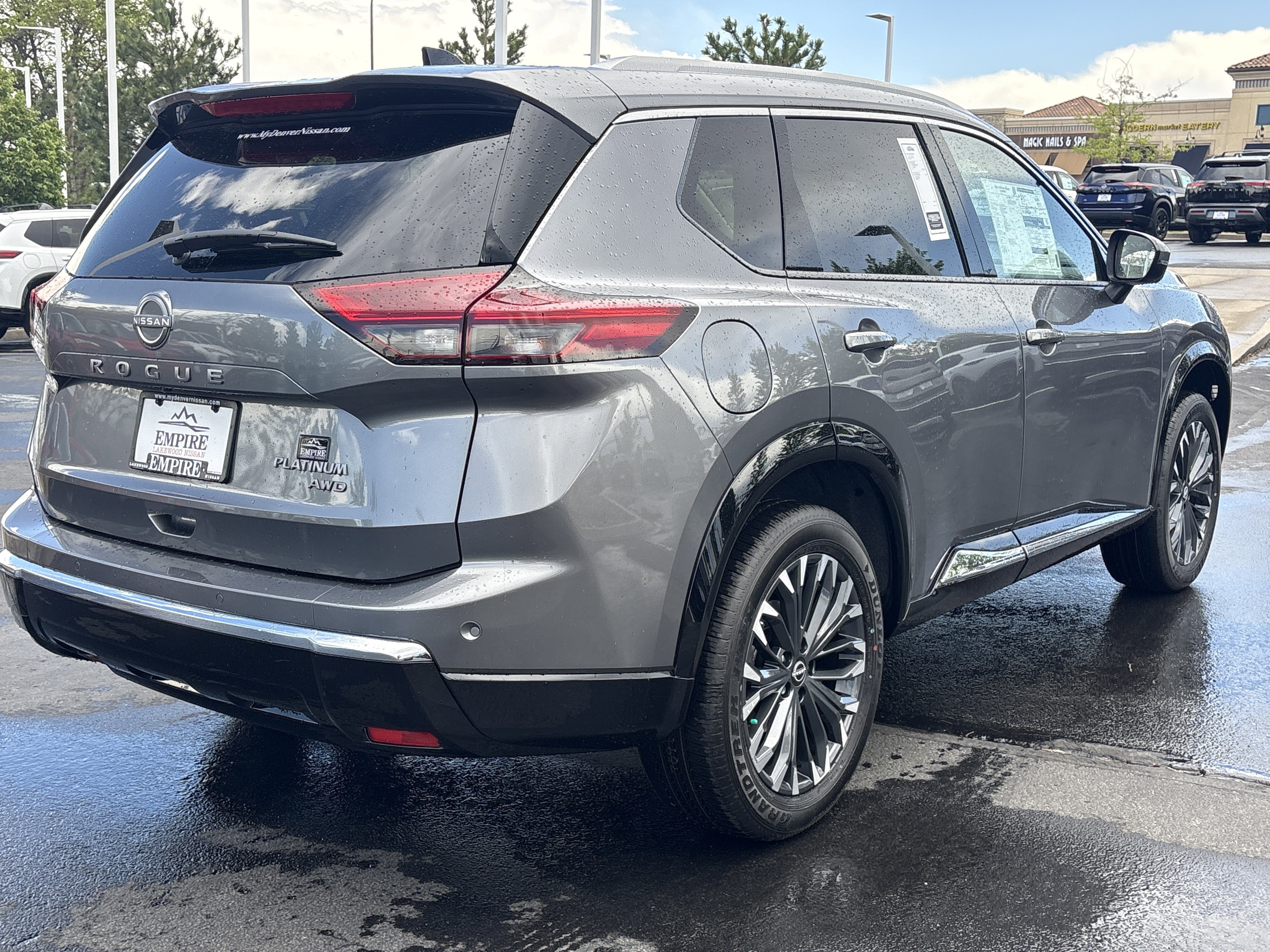 New 2026 Nissan Rogue Platinum AWD/4WD image 3