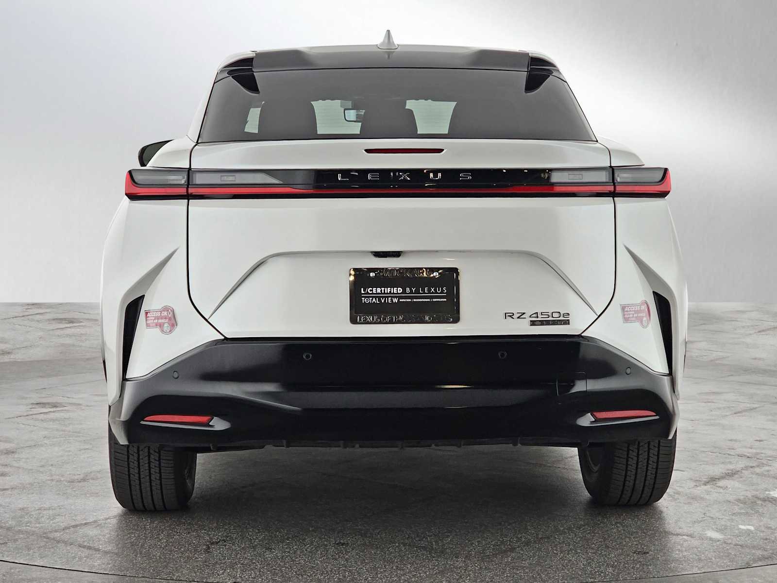 Certified 2023 Lexus RZ 450e Premium w/ Technology Package image 4