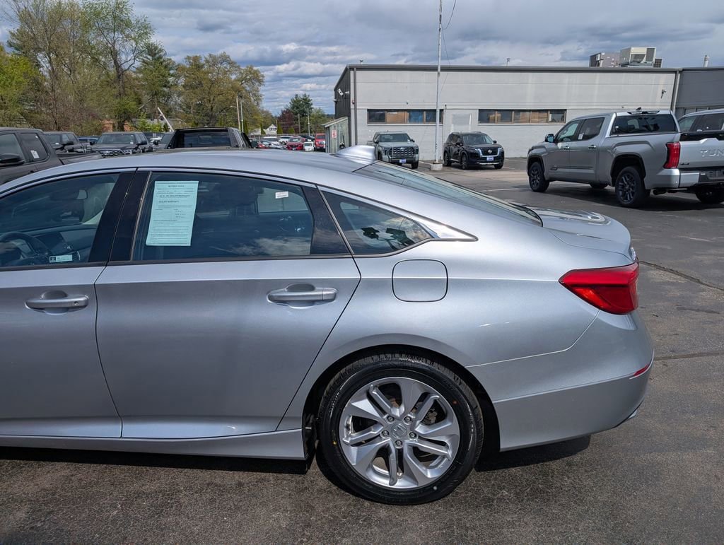 Used 2019 Honda Accord LX image 4