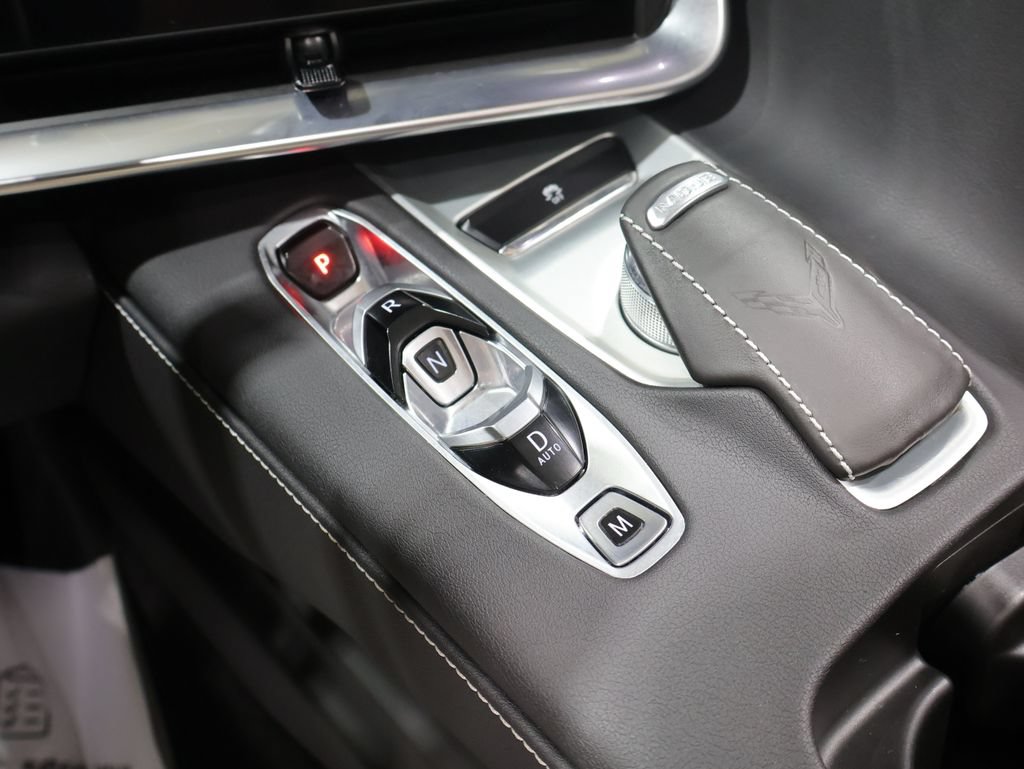 Used 2023 Chevrolet Corvette Stingray Convertible w/ Z51 Performance Package RWD image 34