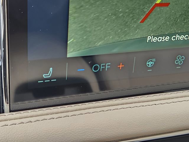 New 2026 Lincoln Corsair Reserve w/ Towing Package image 23