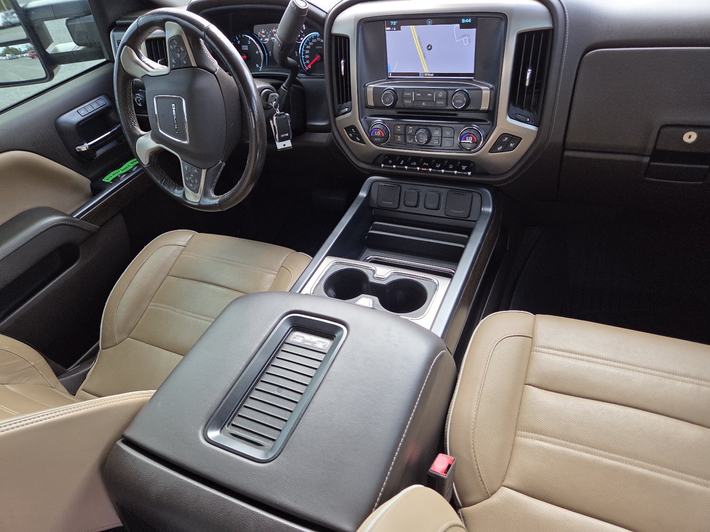 Used 2018 GMC Sierra 2500 Denali w/ Duramax Plus Package AWD/4WD image 25