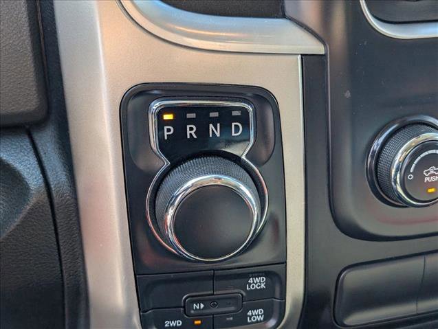 Used 2014 RAM 1500 Classic SLT AWD/4WD image 12