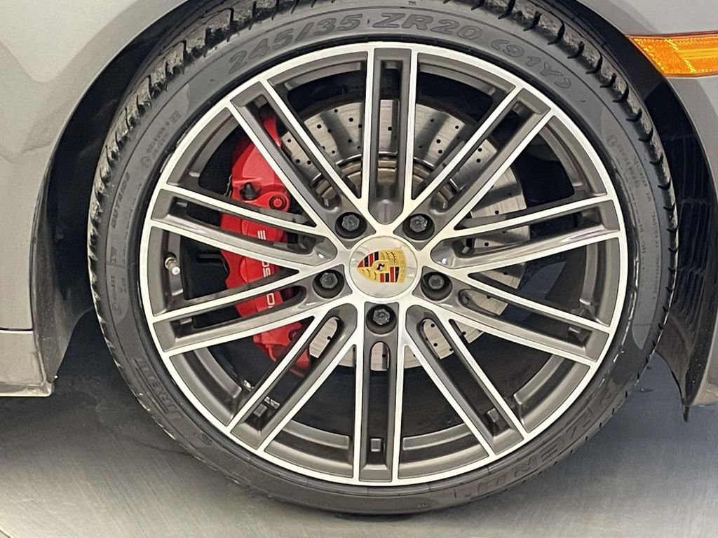 Certified 2017 Porsche 911 Carrera 4S image 14