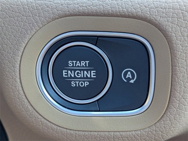 New 2026 Mercedes-Benz GLS 450 4MATIC image 33